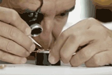 更换哈尔滨卡地亚表电池